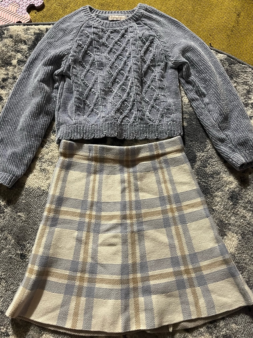 Plaid A-Line Skirt in Cream and Gray